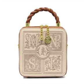 Popular box bag with emboridery pattern hand carry